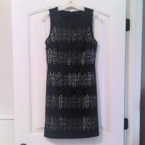 White House Black Market Cut Out Sheath Dress Size 6 excellent  machine washable